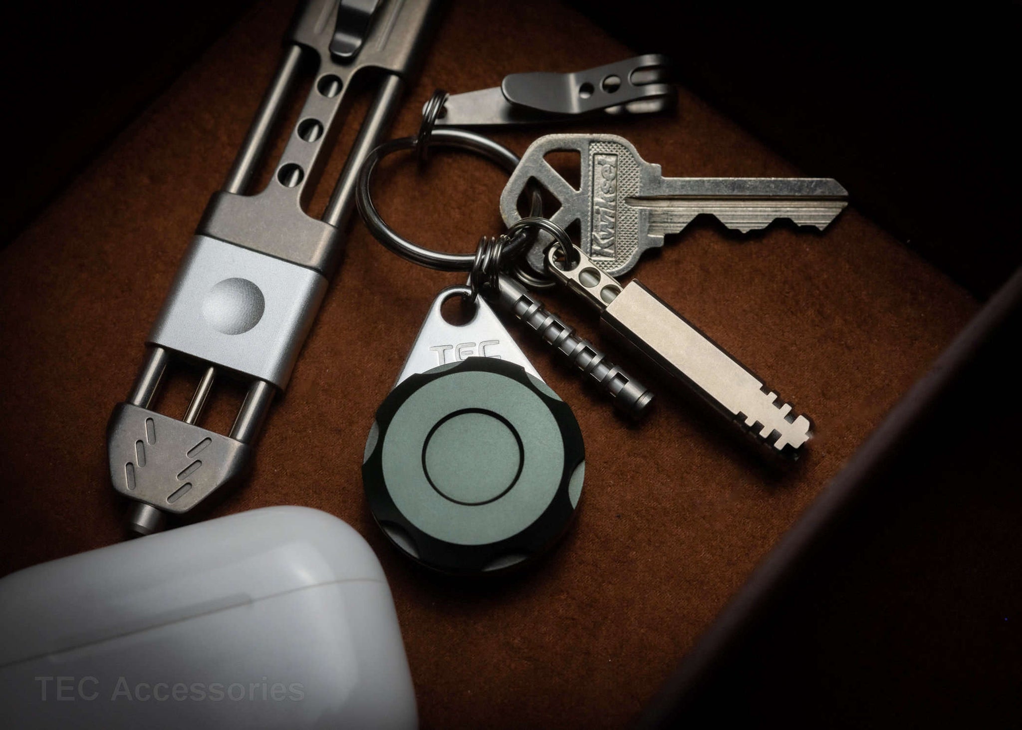 Micro-Vault on keychain