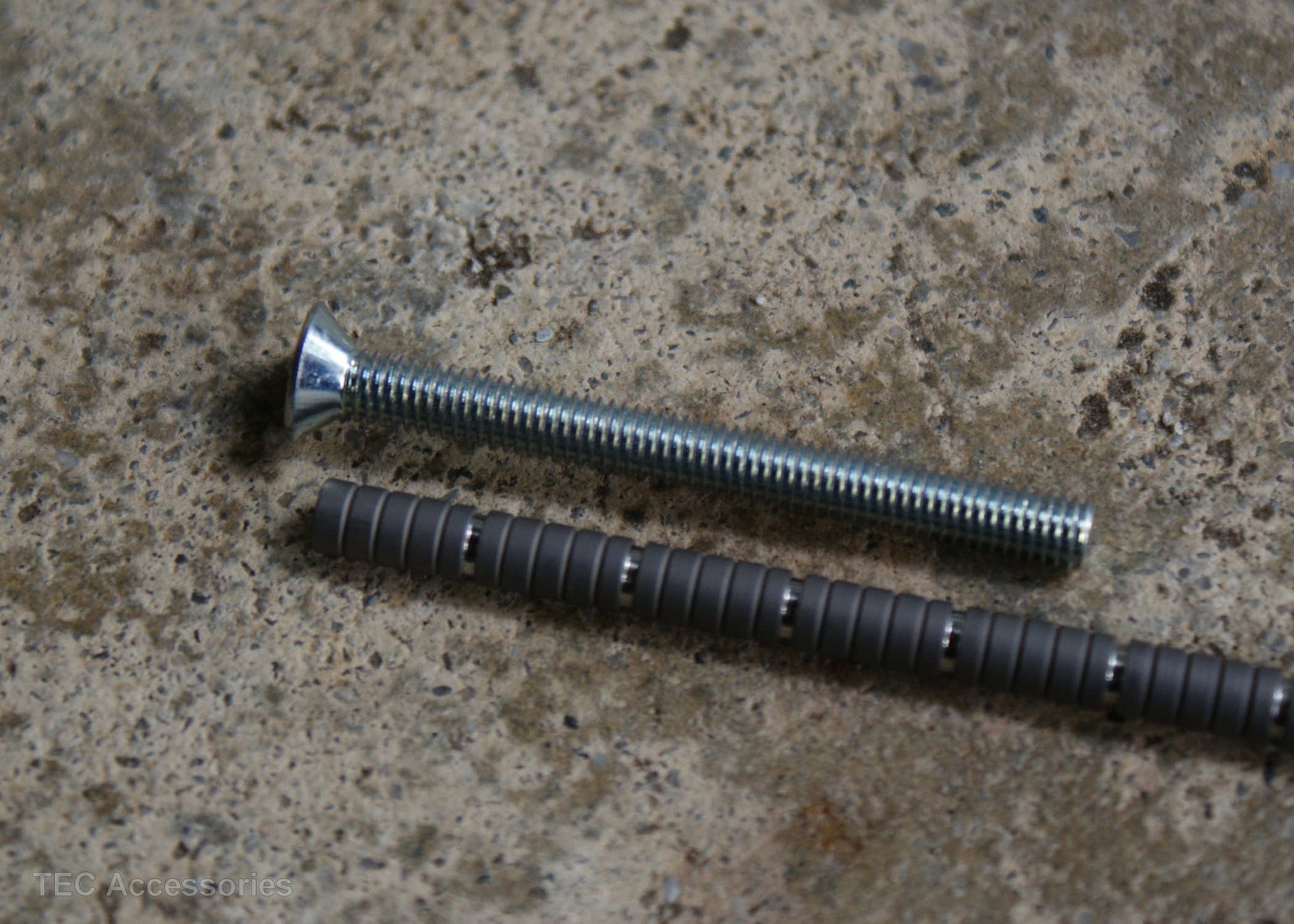 Centipede ruler measuring screw length