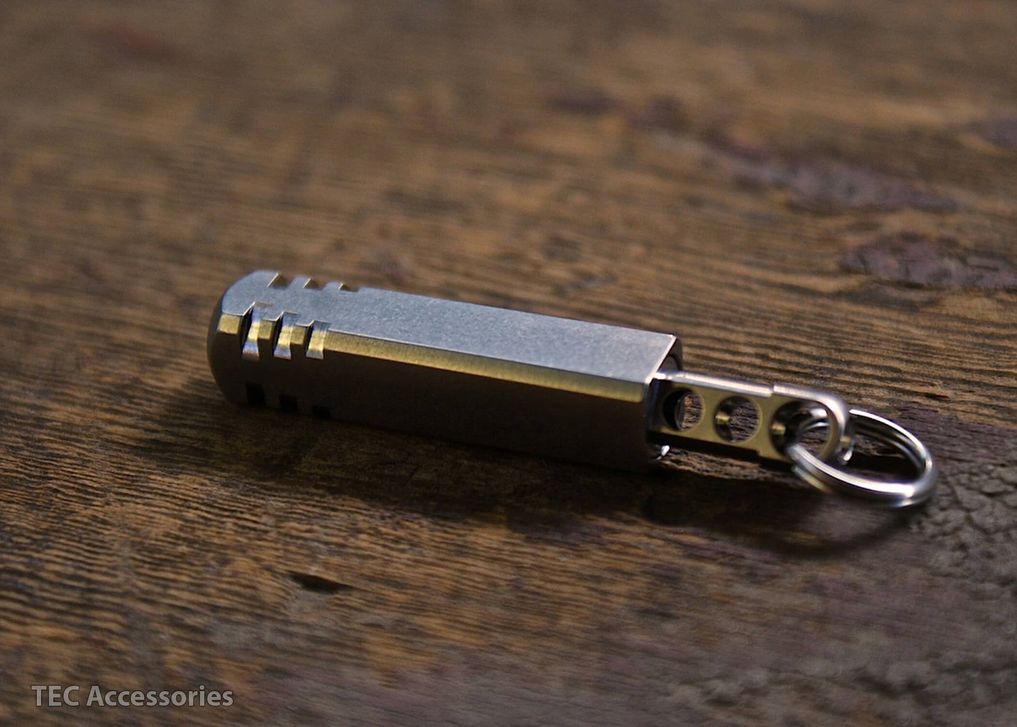 TEC Accessories Pixel Titanium Keychain Flashlight